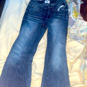 BKE capri pants, never worn. In good condition